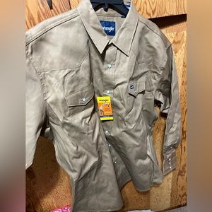 Long sleeve men’s shirt